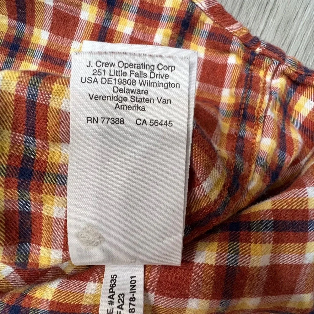 J Crew Brushed Twill Classic Fit Long Sleeve Button Up XL Red‎ Yellow Gingham